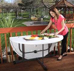 0186 - Outdoor Folding Table, 60 in. round - half fold